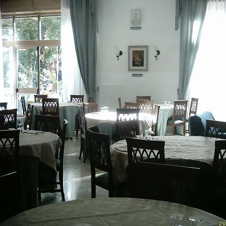 فندق Calabria 3*