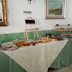 Ξενοδοχείο Calabria 3*