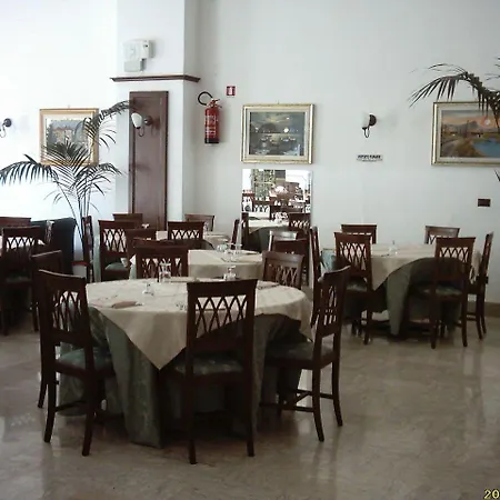 Calabria 酒店 3*